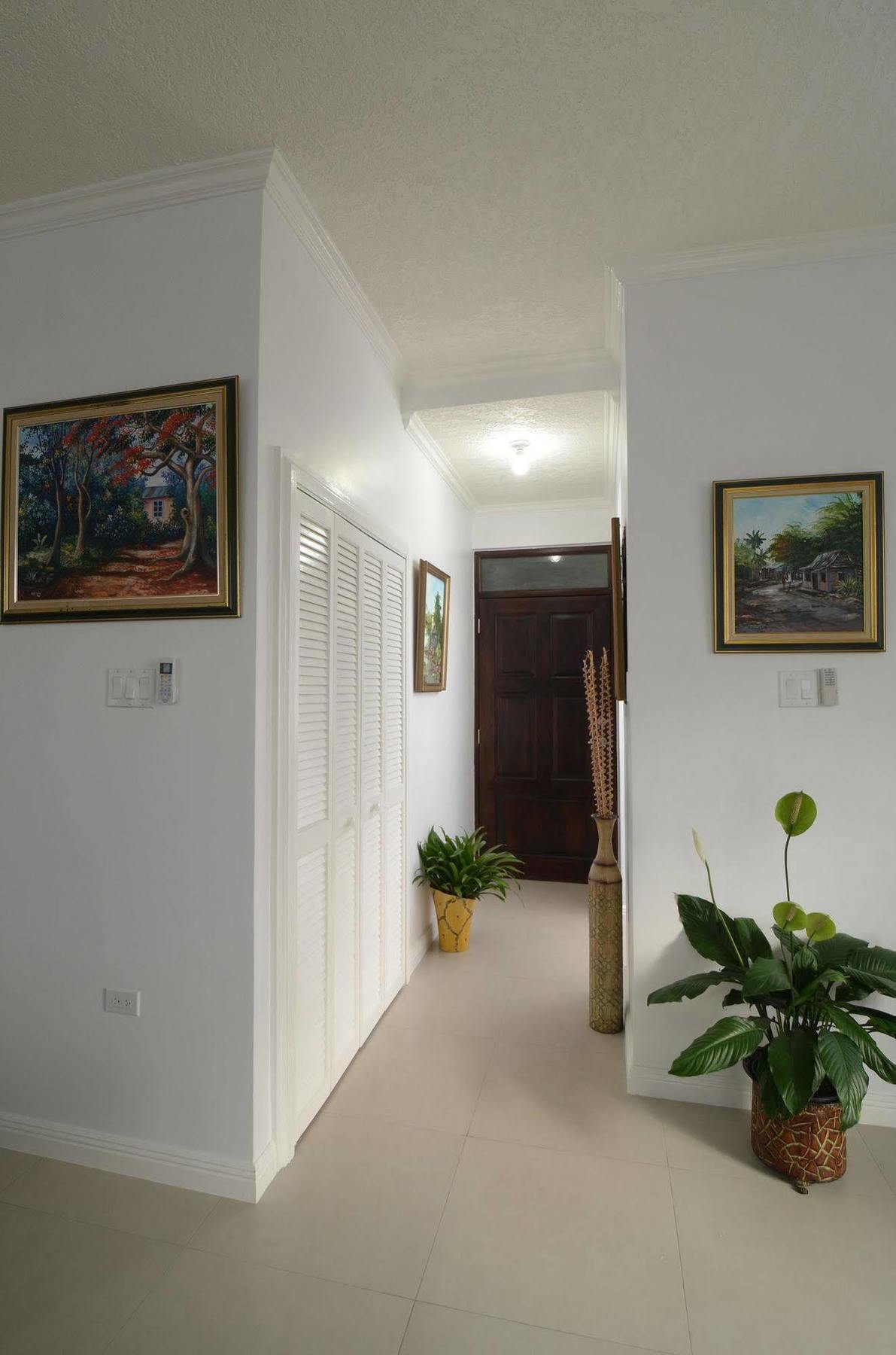 Kingsway New Kingston Guest Apartment II Exteriér fotografie